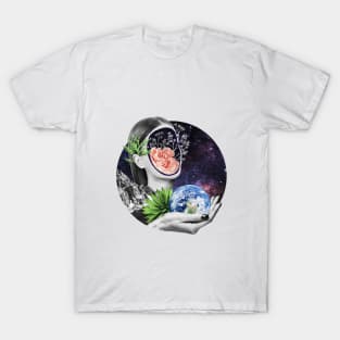 Space eco girl collage T-Shirt